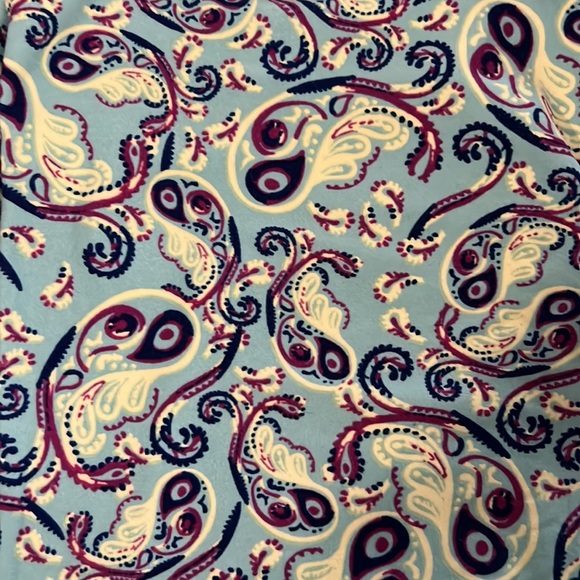 Size TC LuLaRoe Leggings - Picture 2 of 3